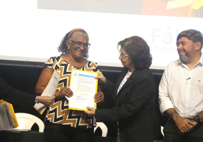 Semana do Solo Seguro no teatro municipal