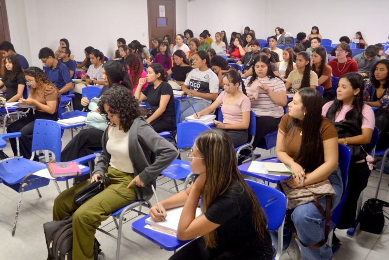 Início das aulas turma específica no colégio Intelectual Bilíngue na Cidade Nova