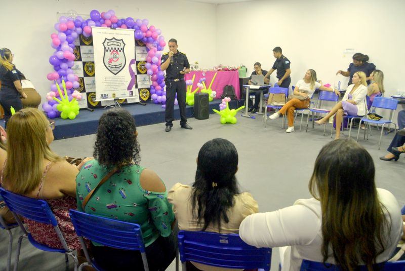 Roda de conversa para Protege Mulher na secretaria municipal de segurança Defesa Social