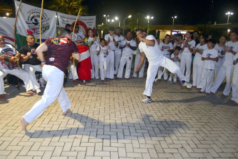 Sábado cultural mulheres no parque artes marciais no Parque Cultural Vila Maguary