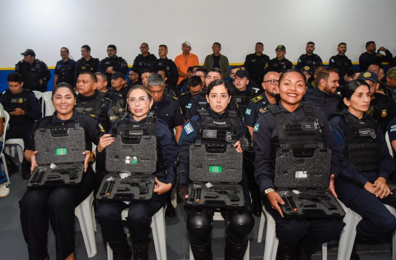 Cerimônia de entrega de armamentos aos Policias Municipais de Ananindeua
