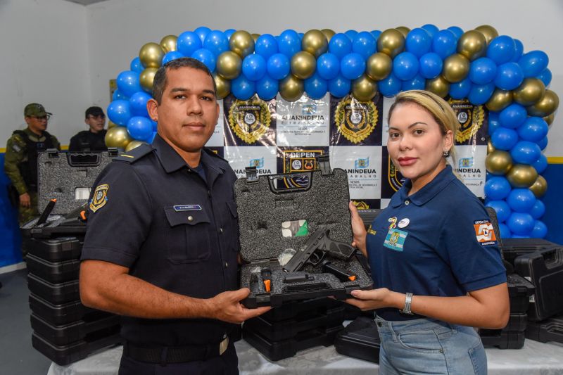 Cerimônia de entrega de armamentos aos Policias Municipais de Ananindeua