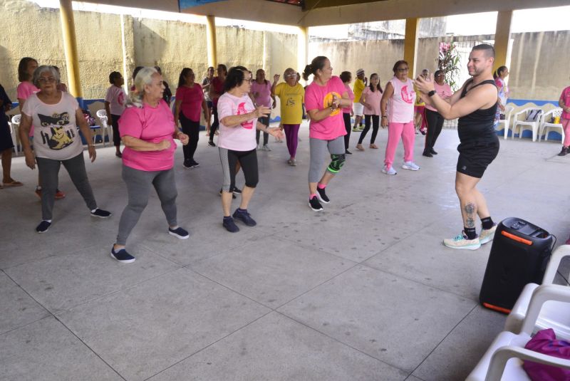 Fluxo com respeito ação mulher no CRAS Complexo da Cidade Nova VI