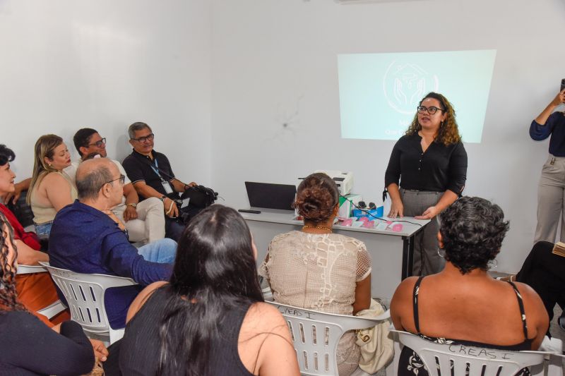 Certificação do minicurso de pintura no CREAS I