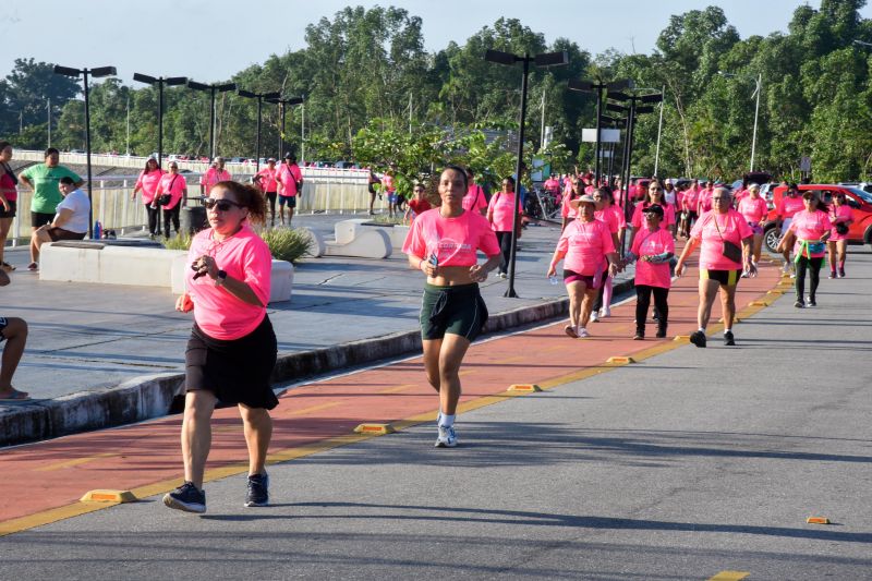 ll Corrida das Mulheres com usuários dos CRAS na Orla de Ananindeua