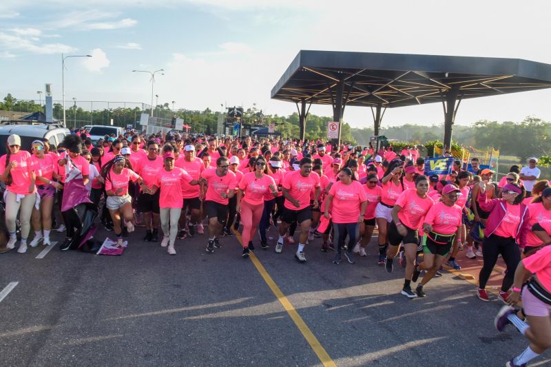 ll Corrida das Mulheres com usuários dos CRAS na Orla de Ananindeua