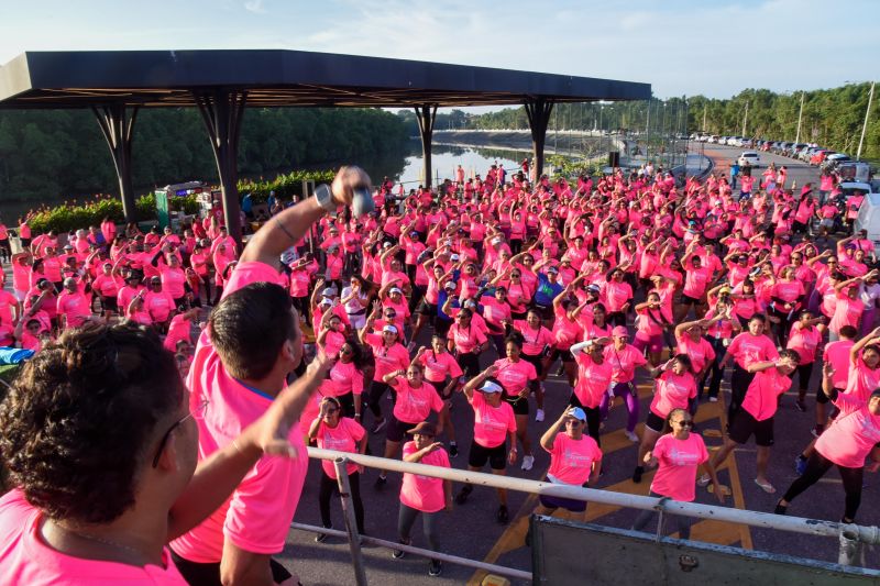 ll Corrida das Mulheres com usuários dos CRAS na Orla de Ananindeua