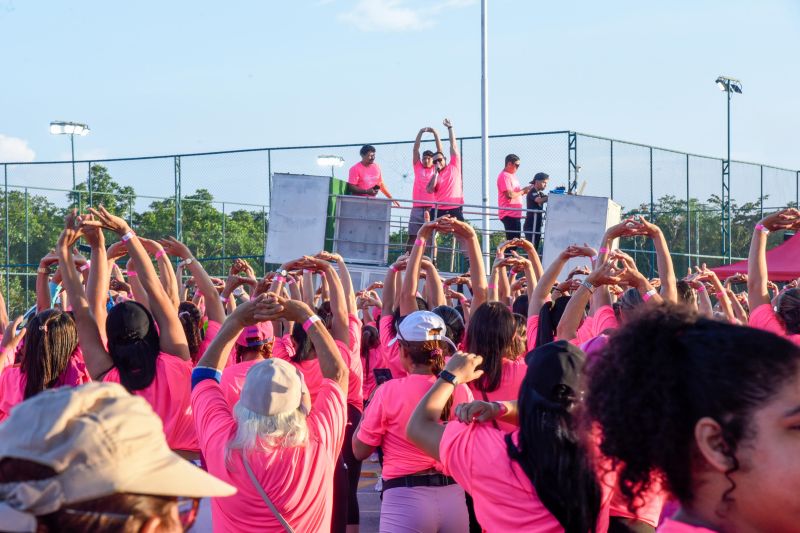ll Corrida das Mulheres com usuários dos CRAS na Orla de Ananindeua