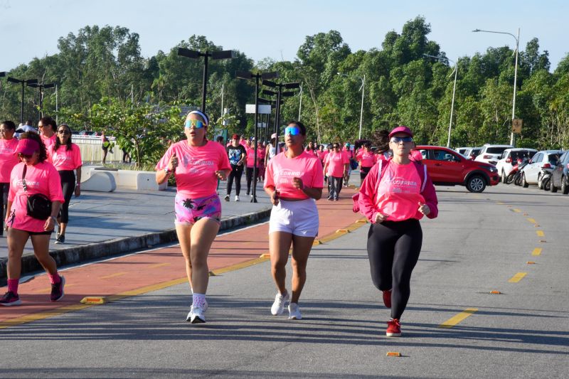 ll Corrida das Mulheres com usuários dos CRAS na Orla de Ananindeua