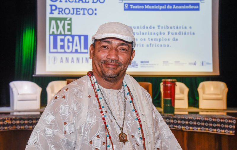 Lançamento do Projeto Axé Ananin Legal no teatro municipal