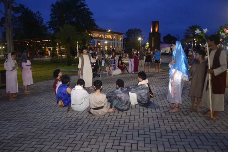 Sábado Cultural com cortejo Paixão de Cristo e Espetáculo Paixão de Cristo no Teatro Municipal