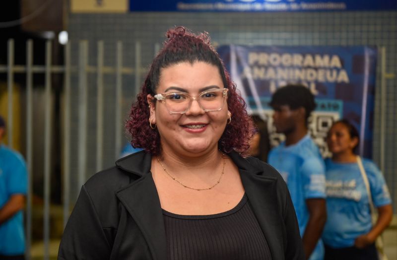 Entrega de títulos de Propriedade na rua 7 de Abril no Icuí