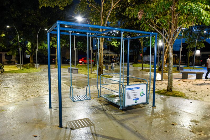 Inauguração da praça Eliana Aranha no conj Geraldo Palmeira no Distrito Industrial