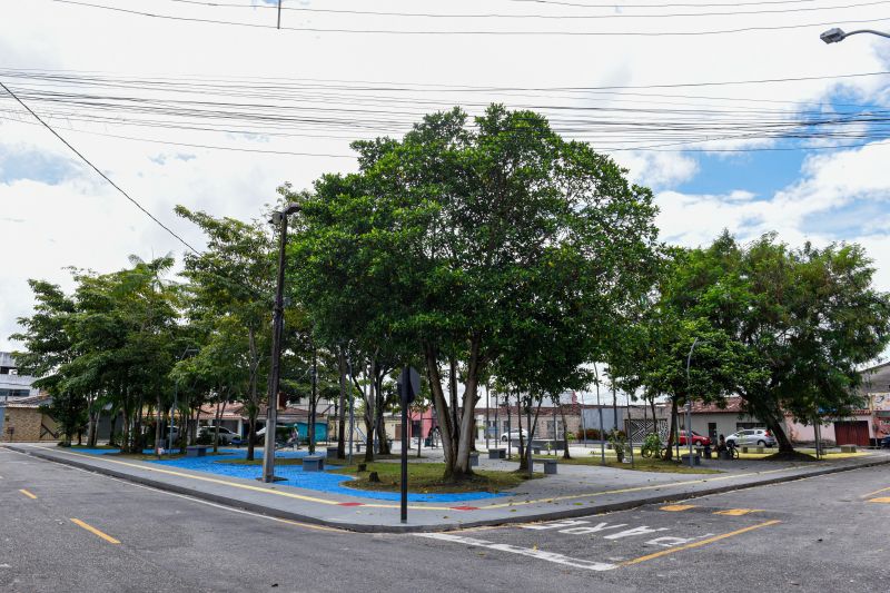 Praça Eliana Aranha no conj Geraldo Palmeira bairro Distrito Industrial