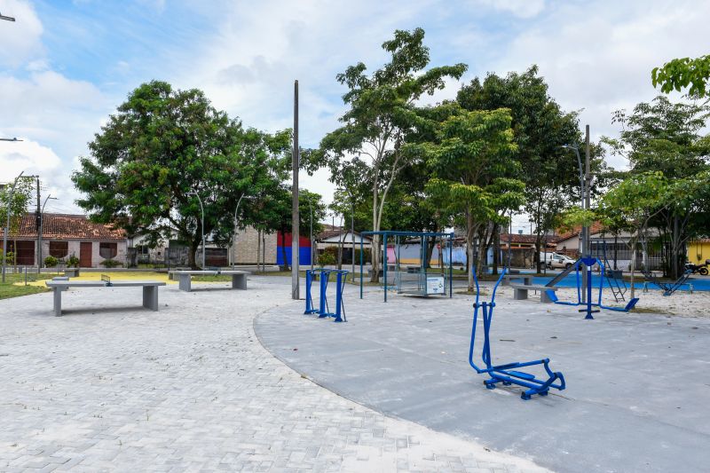 Praça Eliana Aranha no conj Geraldo Palmeira bairro Distrito Industrial