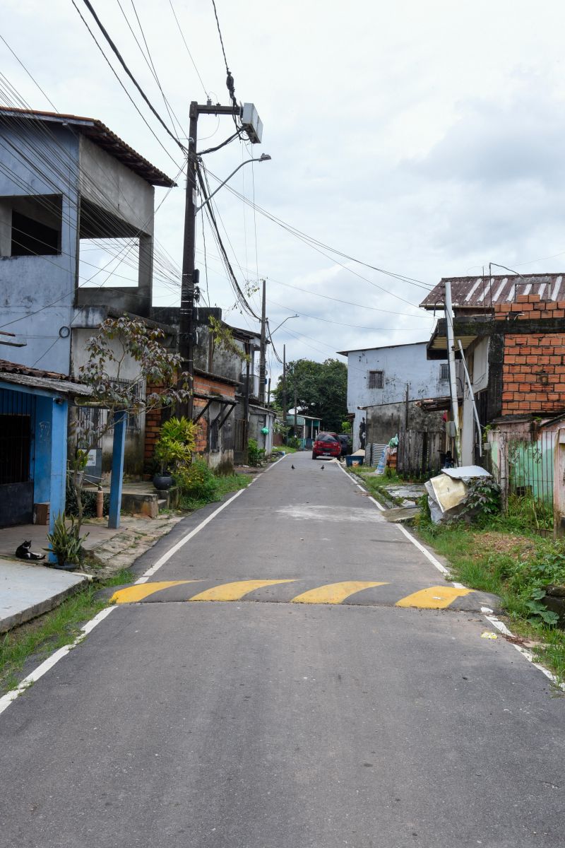 Inauguração de ruas pavimentadas,São Luis, São Lucas, Mário de Andrade, Campo de Queiroz e António Lemos no bairro de Águas Lindas