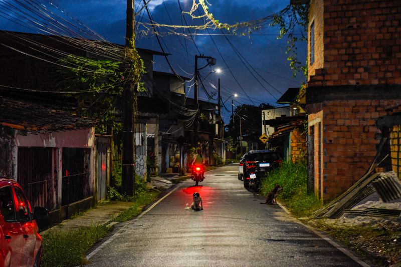 Inauguração de ruas pavimentadas,São Luis, São Lucas, Mário de Andrade, Campo de Queiroz e António Lemos no bairro de Águas Lindas
