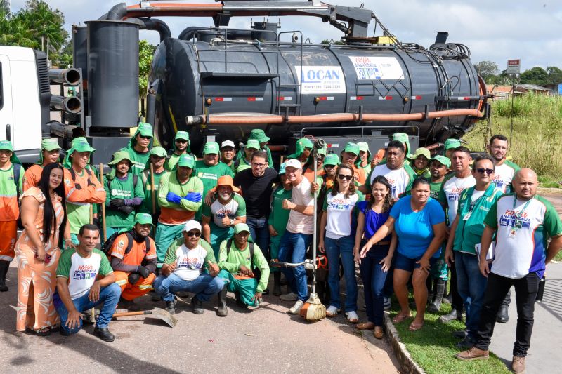 Mutirão da limpeza na comunidade Novo Cristo no Icuí