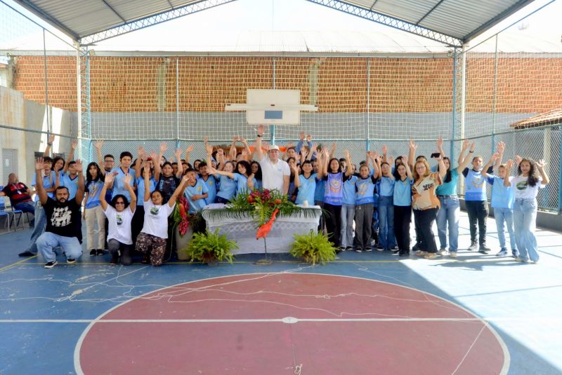 Diálogos Sustentáveis com várias atividades voltadas à Educação Ambiental na escola municipal Álvaro Adolfo
