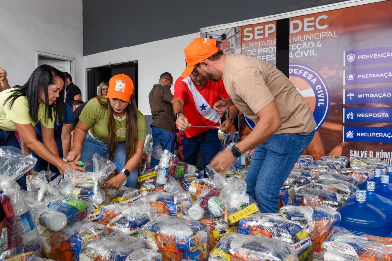 Apoio as famílias atingidas pelas chuvas