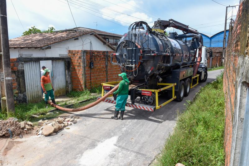 Apoio as famílias atingidas pelas chuvas