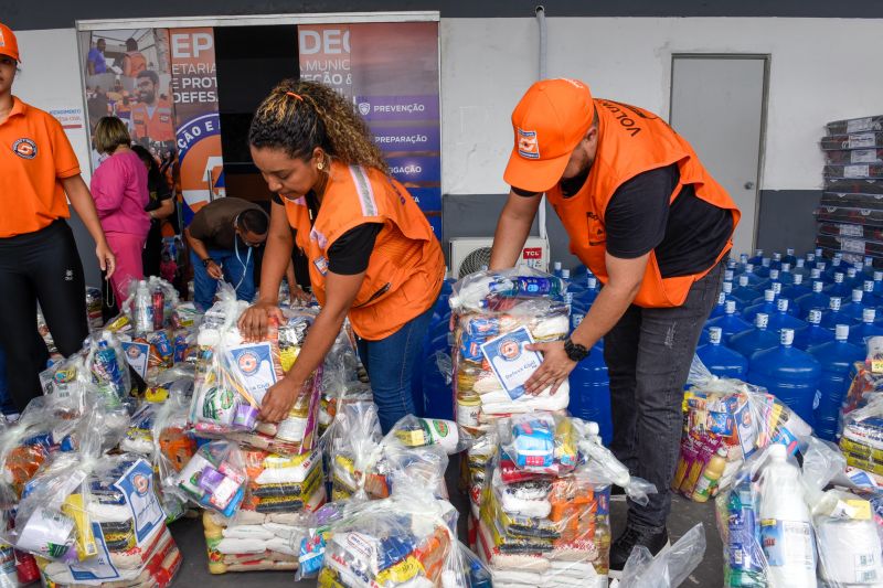 Apoio as famílias atingidas pelas chuvas