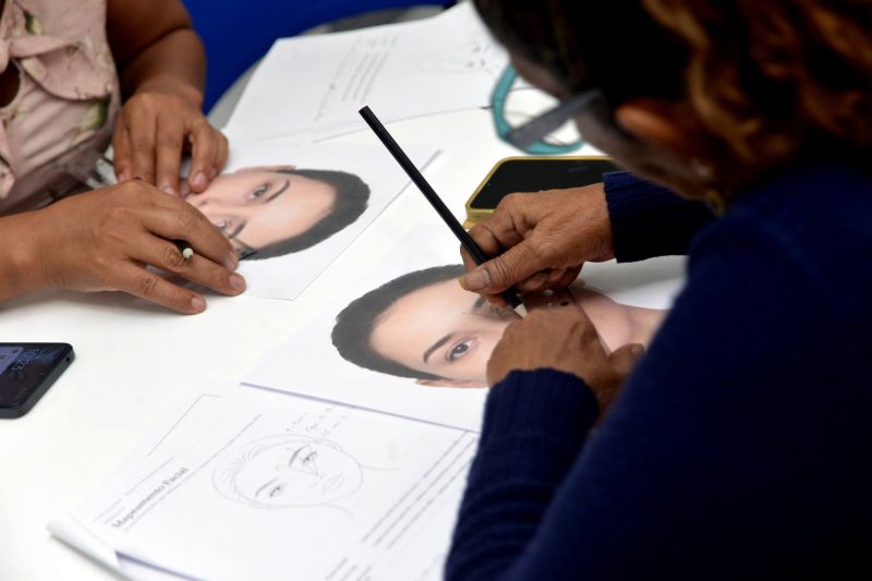 Curso de Design de Sobrancelhas
