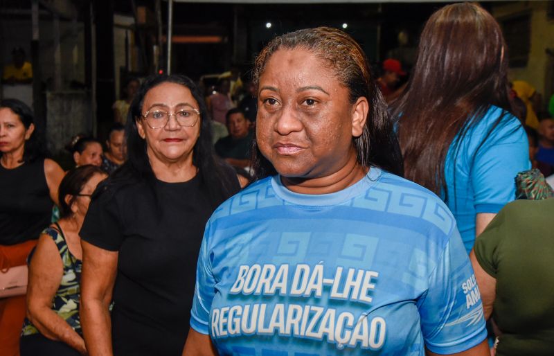 Entrega de Título de Propriedade na comunidade da Cacimba na Cidade Nova V