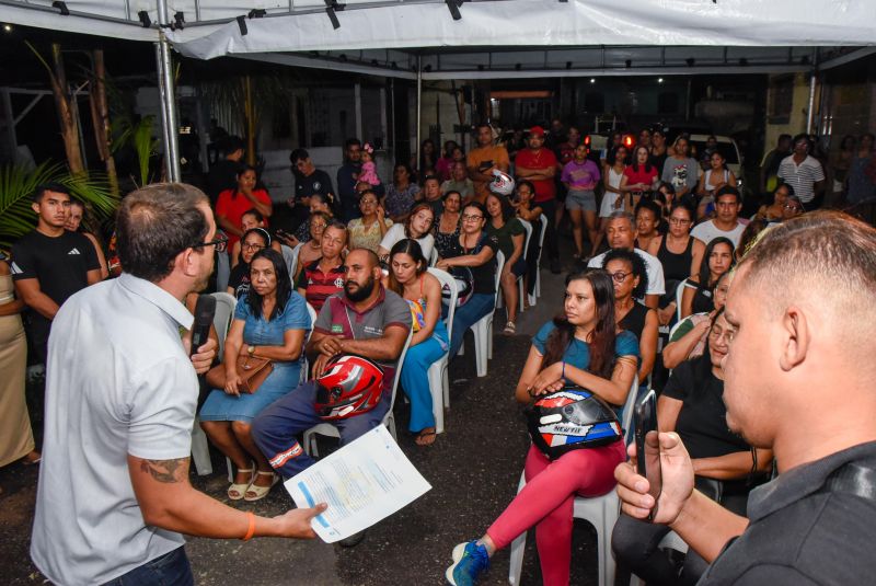 Entrega de Título de Propriedade na comunidade da Cacimba na Cidade Nova V