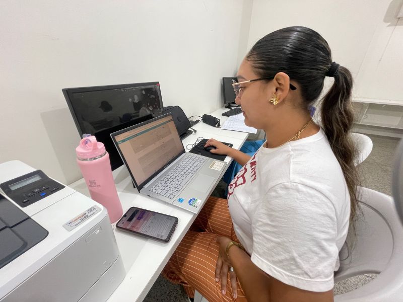 Prefeitura em Movimento na Escola Santa Margarida no bairro 40 Horas