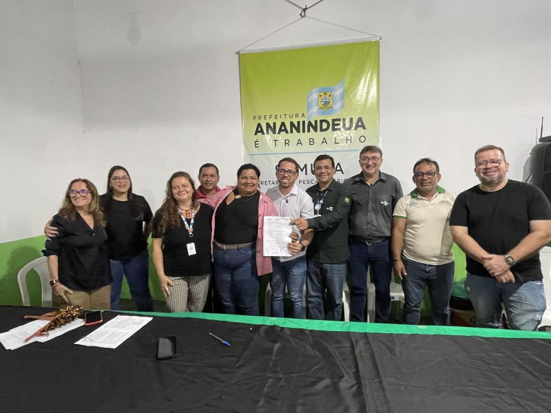 Assinatura de Ordem de Serviço para Implantação do Sisteminha e Cozinha Solidária no bairro Curuçambá