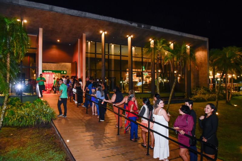 Especial de aniversário do parque com açaí Big Band no teatro Municipal de Ananindeua