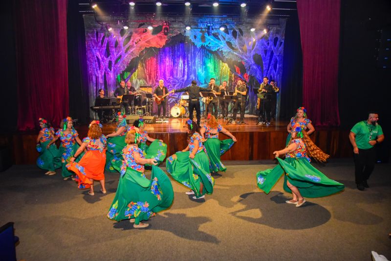 Especial de aniversário do parque com açaí Big Band no teatro Municipal de Ananindeua