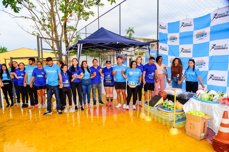 Entrega de material esportivos no Park Zona Sul