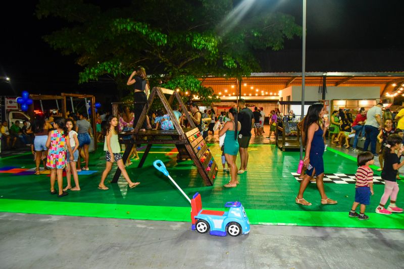 Inauguração da praça do conjunto Uirapuru no Icuí