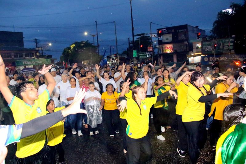Marcha para Jesus da praça da Bíblia até Arterial 18