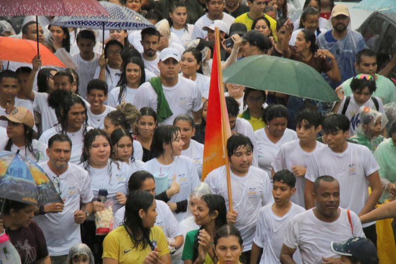Marcha para Jesus da praça da Bíblia até Arterial 18
