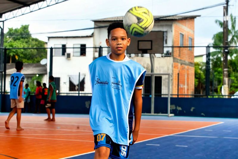 Projeto bom de bola bom de escola em Águas Lindas