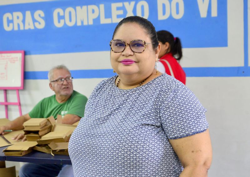 Oficina e embalagem no CRAS da Cidade Nova 6
