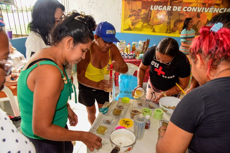 Oficina de Essência no CRAS Santana do Aurá