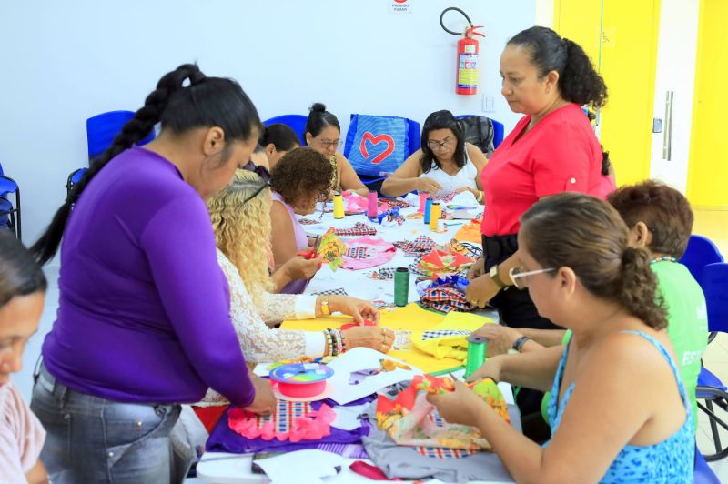 Curso de customização de roupa junina