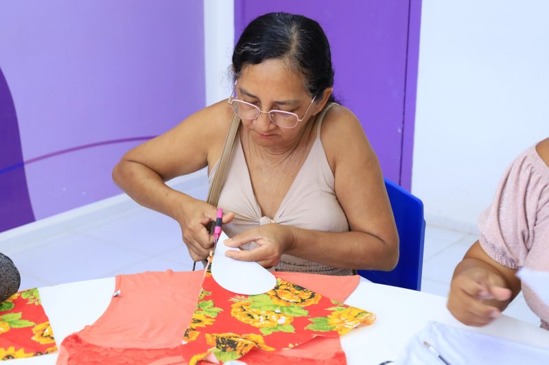 Curso de customização de roupa junina