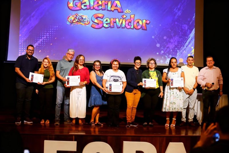 Galeria do Servidor no Teatro Municipal