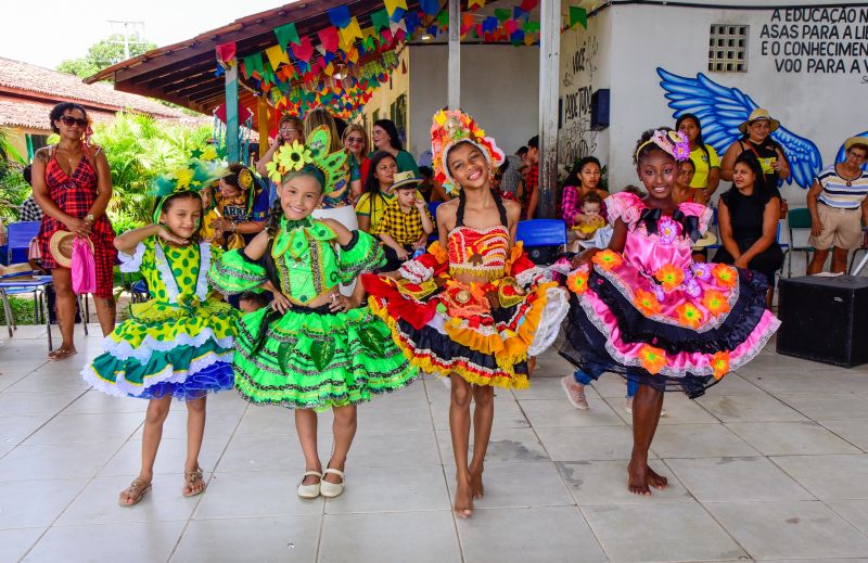 Festa junina na escola EMEF Raimunda Pinto no bairro 40 Horas