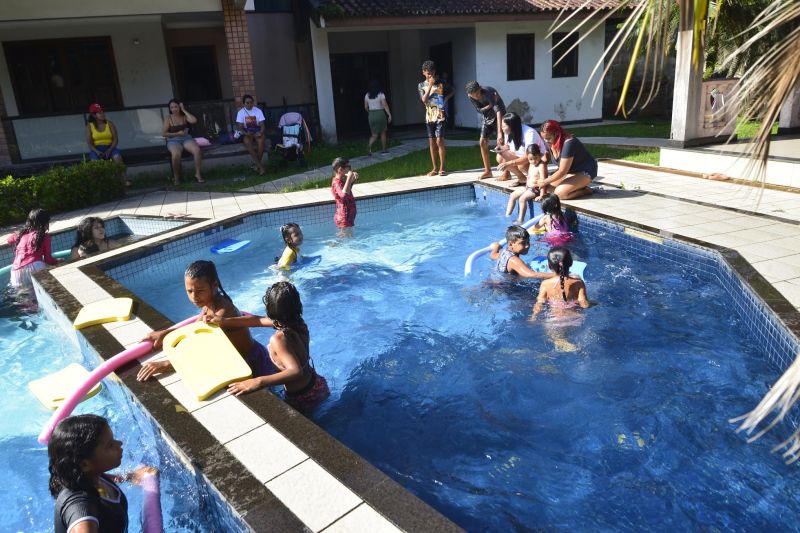 Colônia de férias no CRAS Daniel Reis
