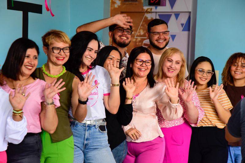 Ação outubro rosa e verde na secretaria de Saúde.