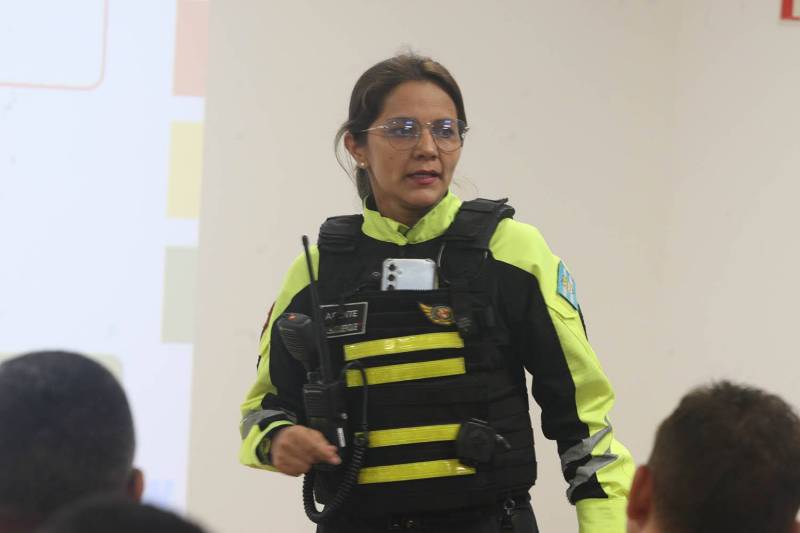 Agente Albuquerque, da Semutran.