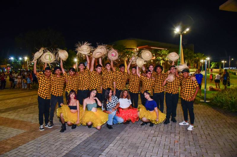 Samilys Costa ressalta a importância da programação junina para valorizar as escolas do município, os grupos culturais e as tradições populares de Ananindeua.