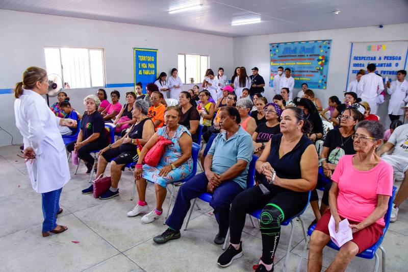 CRAS Complexo VI promove integração e qualidade de vida para idosos