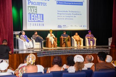 Galeria: Lançamento do Projeto Axé Ananin Legal no teatro municipal